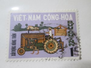 Vietnam (South) #322 used  2024 SCV = $0.25