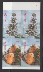 NORWAY SG1590/1 2005 CHRISTMAS BOOKLET PANE MNH