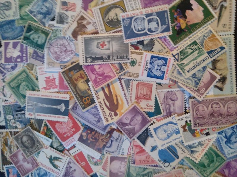 100 Unused US MNH Quality Stamp Unsearched 600,000 Hoard ALL DIFFERENT