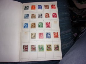 HUNGARY COLLECTION IN APPROVAL BOOK