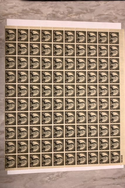 623 MNH SHEET WOODROW WILSON