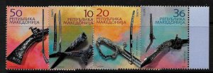 MACEDONIA Sc 296-9 NH issue of 2004 - OLD GUNS