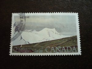 Stamps - Canada - Scott# 727 - Used Set of 1 Stamp