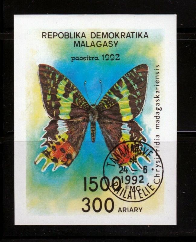 Amazing Butterfly - Chrysiridia Rhipheus Imperf. Souvenir Sheet u26