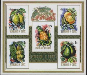 Guinea MNH Sc 684 Imperforated Souvenir sheet Fruits