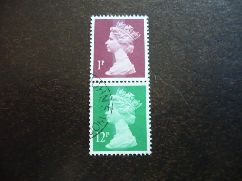 Stamps - Great Britain - Scott# MH23,MH79 - Used Pair of 2 Booklet Stamps