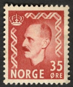 1956 Norway Sc #346  - 35 Ore - King Haakon VII - MH stamp Cv$6