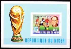 Niger 1978 Sc#458 ARGENTINA WORLD CUP WINNERS Souvenir Sheet IMPERFORATED MNH