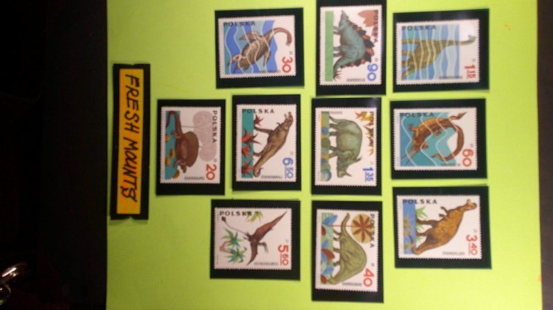 Poland 1965 Classic Dinosaurs Scott# 1307-1316 Mint XF CPL set of 10