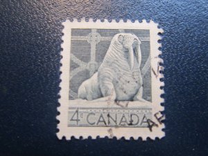 Canada # 335 Wildlife Walrus Nice stamps [ca266]