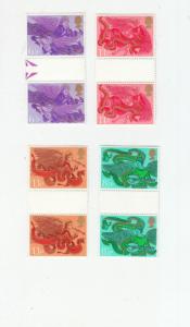 1975 CHRISTMAS SET GUTTER PAIRS UMM/MNH SG993-SG996