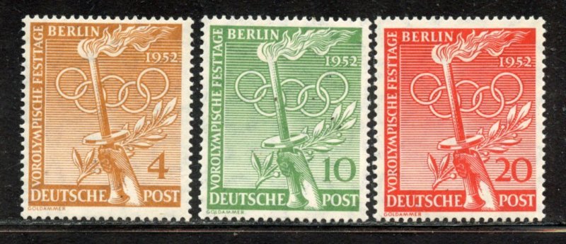 Berlin # 9N81-3, Mint Hinge Remain. CV $ 10.85