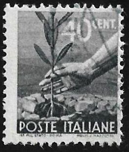 Italy Scott # 465 Used. All Additional Items Ship Free.