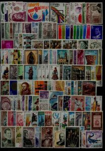 Spain MNH collection 1970-79/ 590v