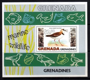 Grenada Grenadines 1979 Collared Plover Mint MNH Miniature Sheet SC 349