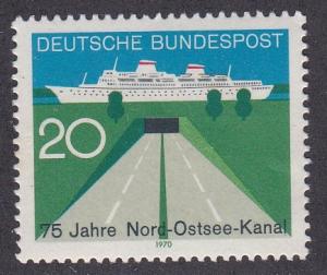 Germany # 1021, Seagoing Vessel & Tunnel, Mint NH,