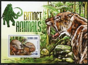 SIERRA LEONE 2015 EXTINCT ANIMALS  SOUVENIR SHEET MINT NH