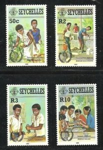 Album Treasures Seychelles Scott # 577-580 International Youth Year Mint NH