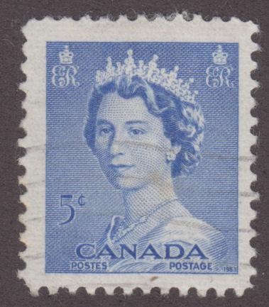 Canada 329 Queen Elizabeth II, Karsh Portrait 5¢ 1953