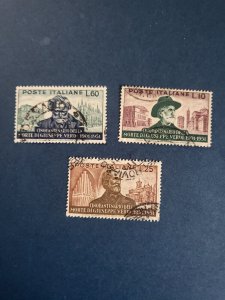 Stamps Italy Scott #594-6 used