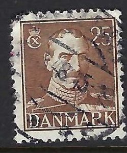 Denmark 283 VFU Y794-4