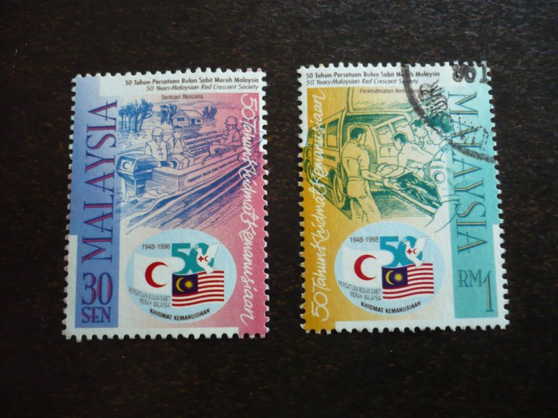 Stamps - Malaysia - Scott# 663-664 - Mint Hinged & Used Set of 2 Stamps