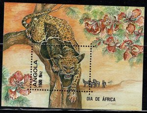 Angola #876 mini sheet MNH leopard