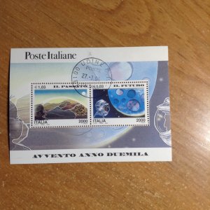 Italy  # 2323  used