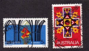 Australia   429 - 430    used  complete set     CV $2.55