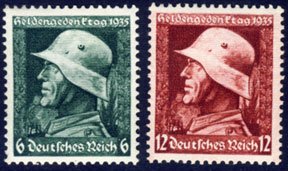 Scott #452-3 German Soldier MNH