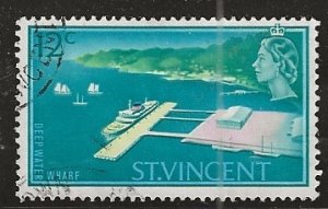 St Vincent || Scott # 234 - Used