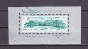 Hungary, Scott cat. C250. Elizabeth Bridge s/sheet