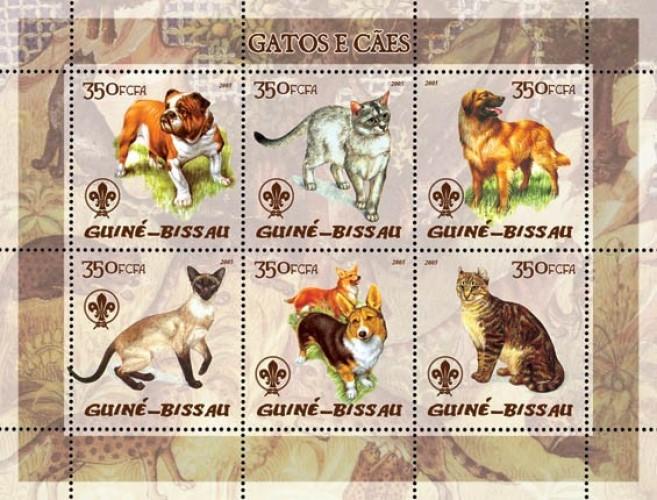 GUINEA BISSAU 2005 SHEET CATS DOGS