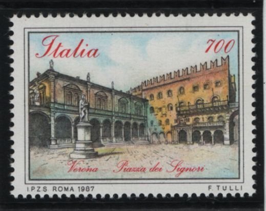 Italy 1987 MNH Sc 1721 700 l Piazza del Signori, Verona