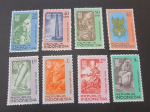 Indonesia 1966 Sc 687-694 set MNH