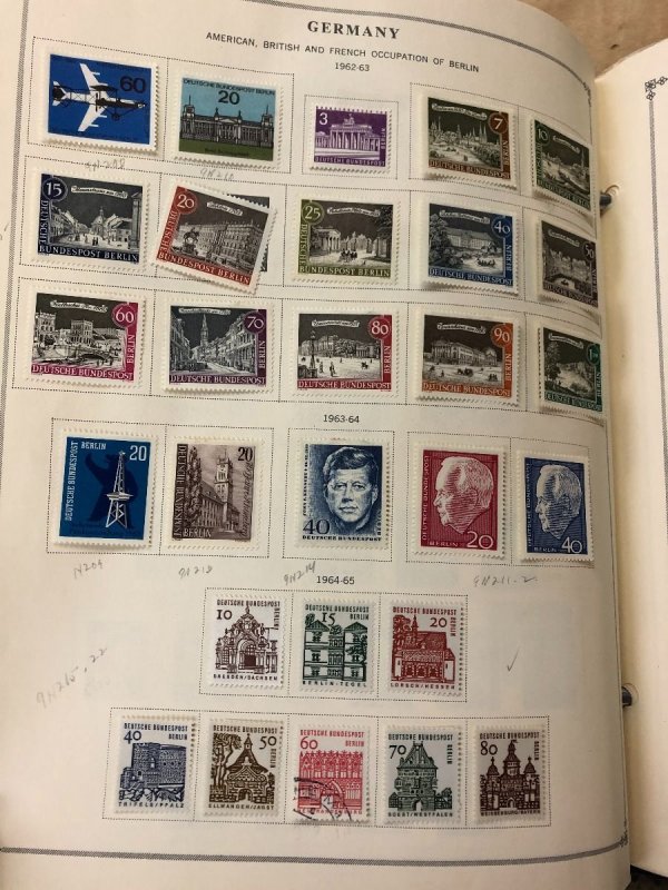 INTERNATIONAL COLLECTION – 1960-1965 ABU DHABI TO KUWAIT – 419201