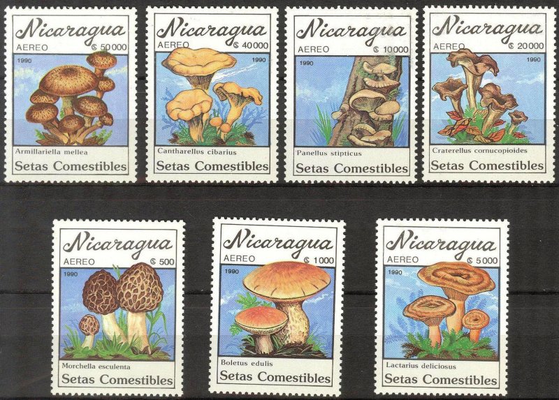 Nicaragua 1990 Mushrooms set of 7 MNH **