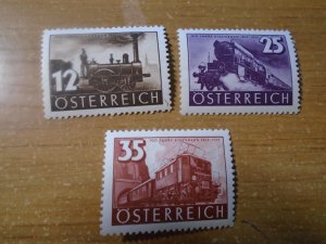 Austria  #  385-87  MH