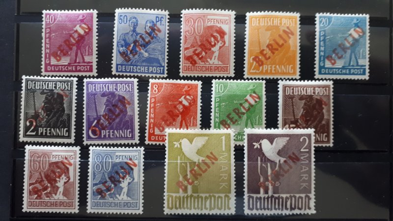 Berlin - West Germany 1949. - Overprint in red ** Signed ** MNH Complete set