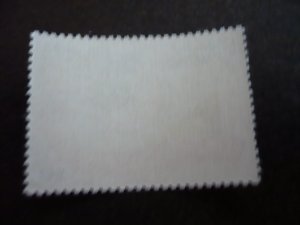 Stamps - Cuba - Scott# 1943 - Mint Hinged Single Stamp