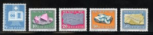 Switzerland B303-07  MNH,   Pro Patria Mineral Set from 1961.