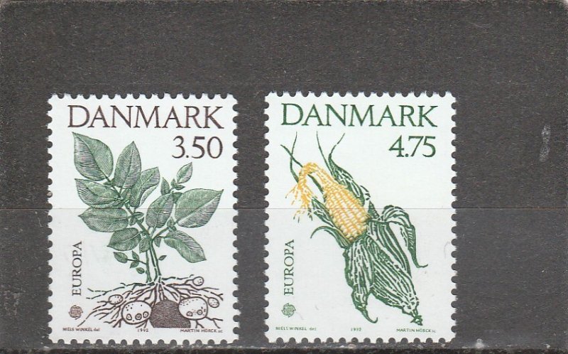 Denmark  Scott#  959-960  MNH  (1992 Discovery of America)