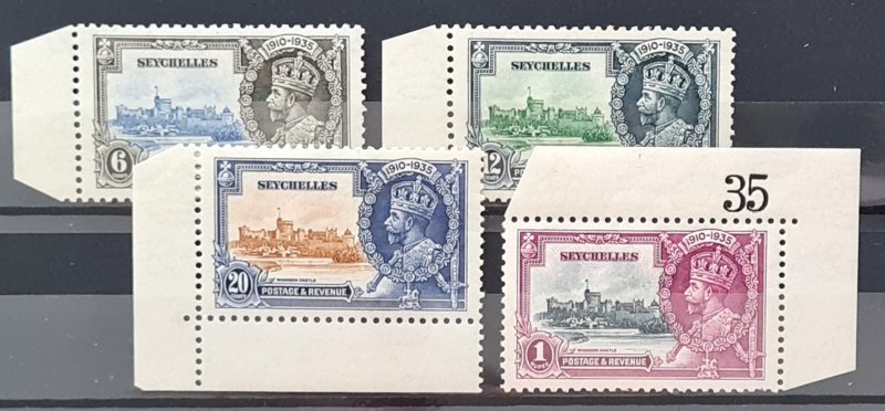 Seychelles 1935 George V sg128-131 Silver Jubilee Lightly Mounted Mint.