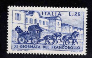 Italy Scott 1006 MNH** Stage coach stamp