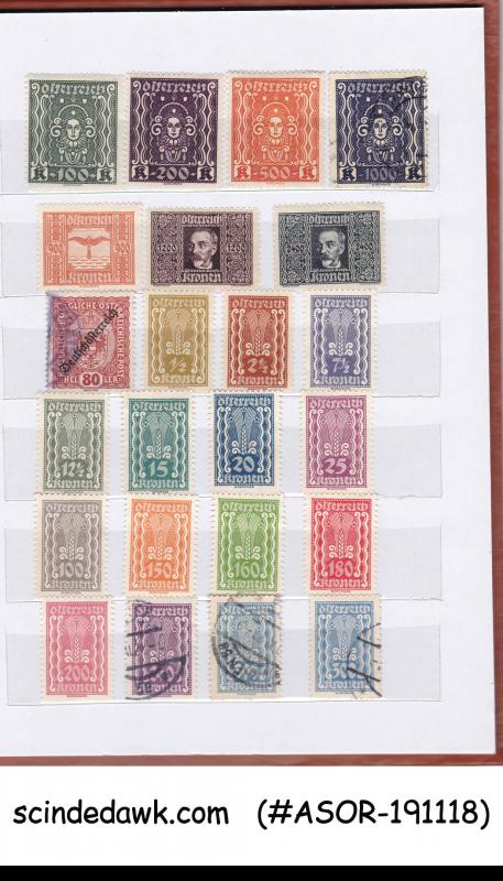 COLLECTION OF AUSTRIA 1912-1935 STAMPS IN SMALL STOCK BOOK