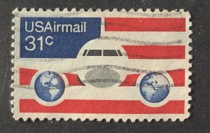 USA 1976  Scott C90 used - 31c,  Plane, Globes & Flag