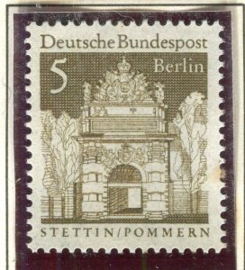 GERMANY; BERLIN 1966-67 Buildings issue MINT MNH Unmounted 5pf. value