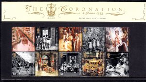 Great Britain 2003 Coronation Mint MNH Set in Presentation Pack SC 2137-2136