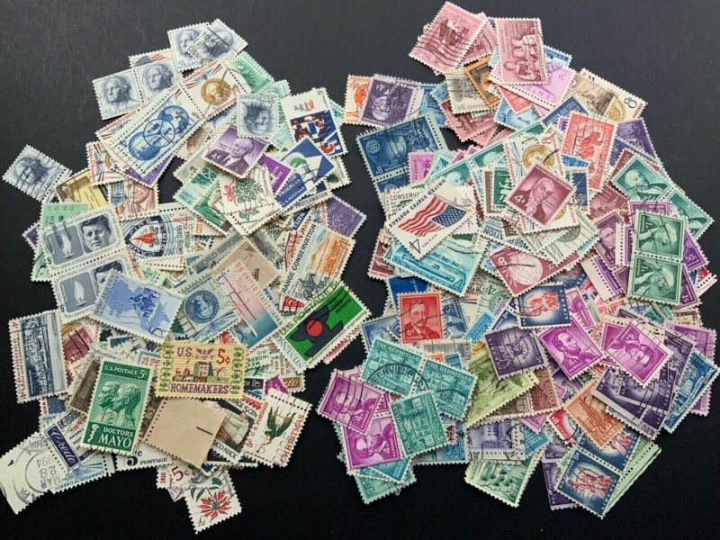 USA USED 1950-1965 incl liberty's, 300+ different varieties incl booklets, coils 