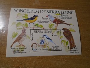 Sierra Leone  #  675  MNH